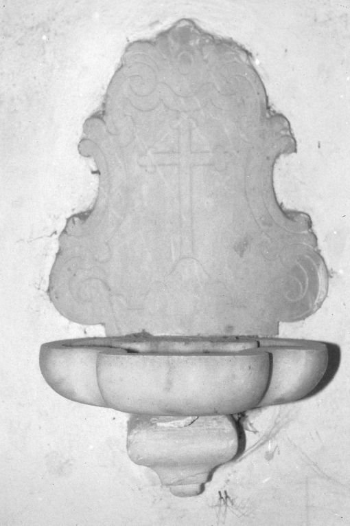 acquasantiera - produzione pugliese (ultimo quarto sec. XVIII)