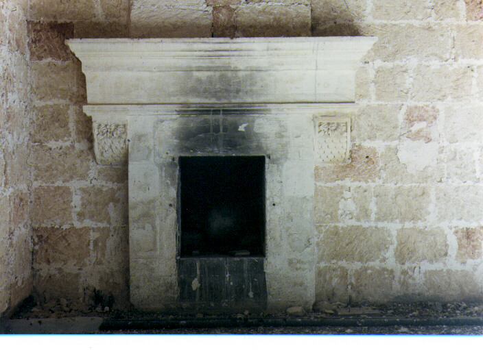 mostra di camino - ambito salentino (sec. XVII)