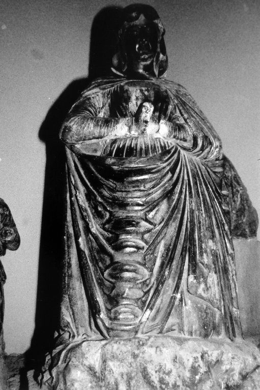 Madonna (statuetta di presepio) di Stefano da Putignano (sec. XVI)