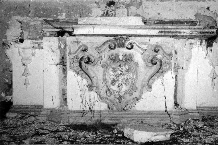 altare - produzione pugliese (seconda metà sec. XVIII)