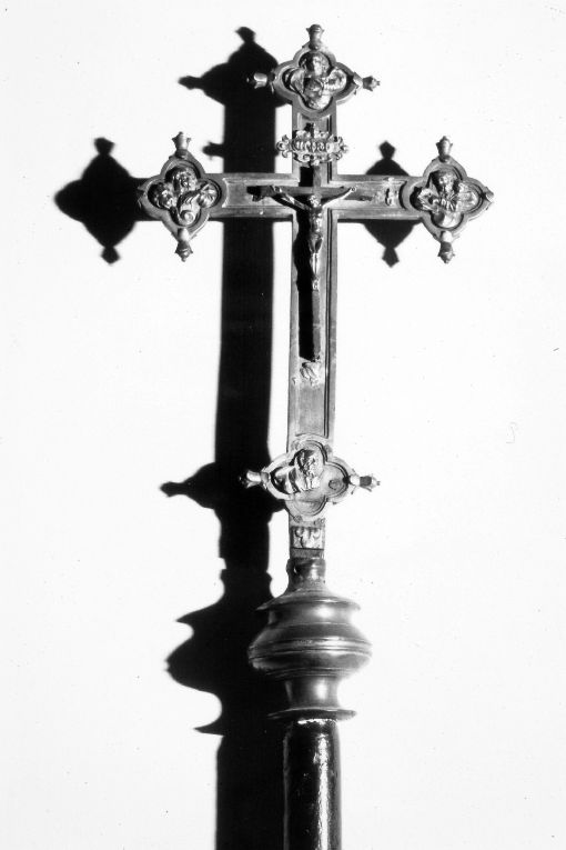 croce processionale - produzione pugliese (inizio sec. XIX)