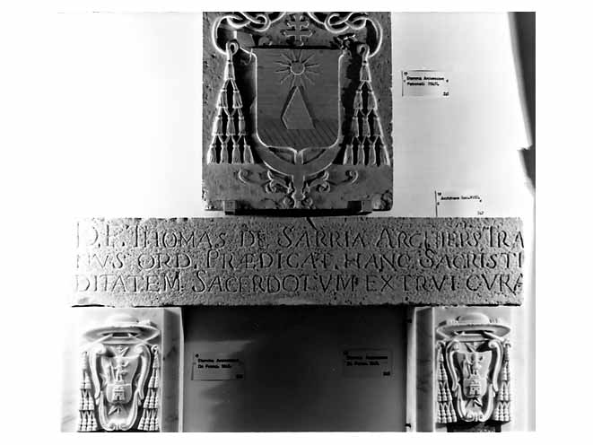 architrave, frammento - bottega pugliese (sec. XVII)