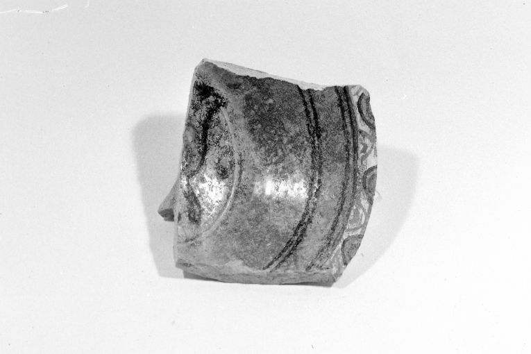 motivo decorativo zoomorfo (ciotola, frammento) - produzione apulo-lucana (sec. XIII)