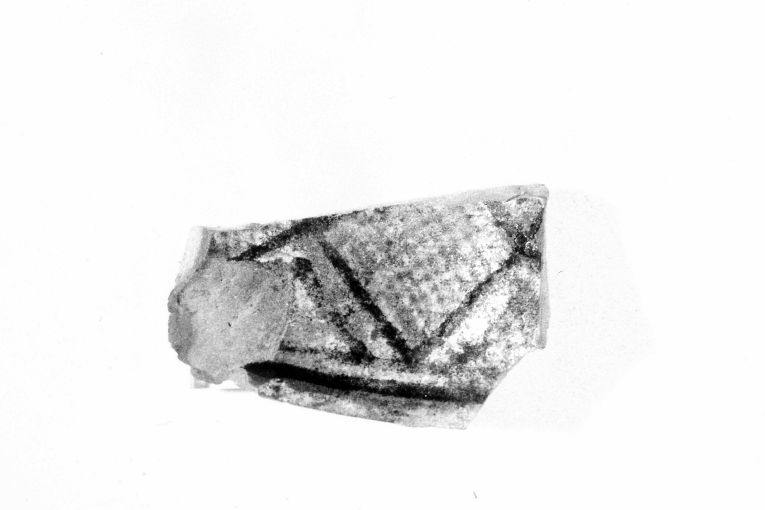 motivo decorativo a losanghe (ciotola, frammento) - produzione apulo-lucana (sec. XIII)