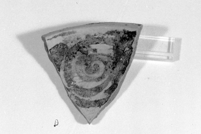 ciotola, frammento - produzione apulo-lucana (sec. XIII)