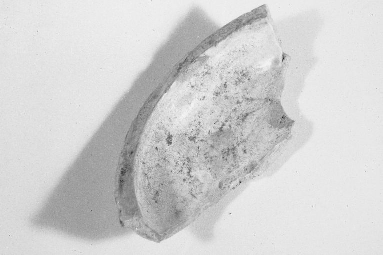 ciotola, frammento - produzione apulo-lucana (sec. XIII)