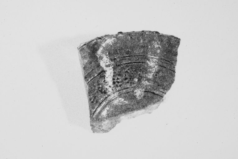 ciotola, frammento - produzione apulo-lucana (sec. XIII)