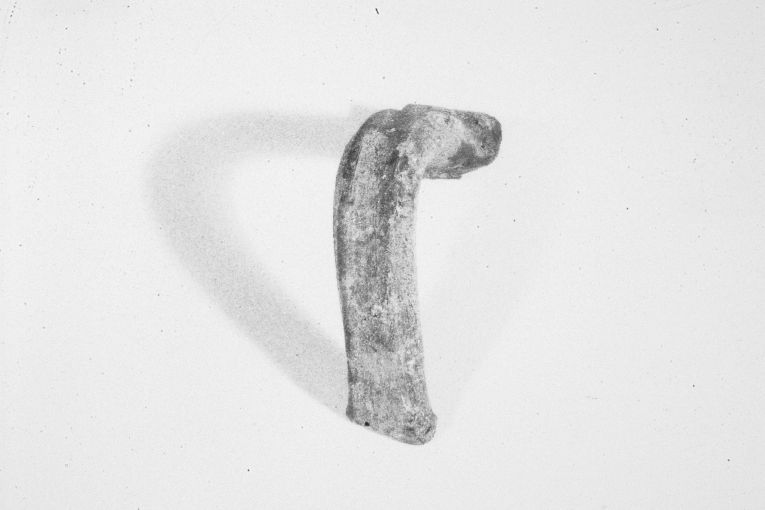 anfora, frammento - produzione apulo-lucana (inizio sec. XIII)