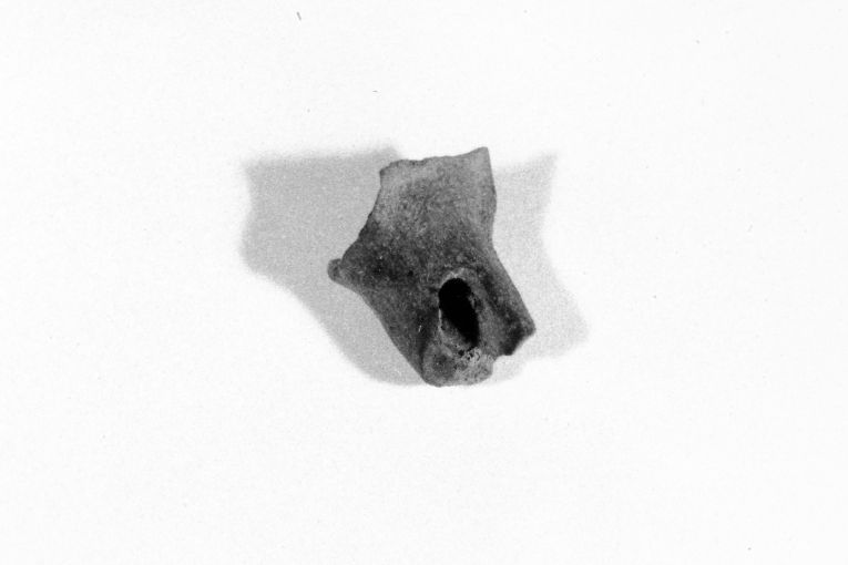 lucerna, frammento - produzione apulo-lucana (sec. XIII)