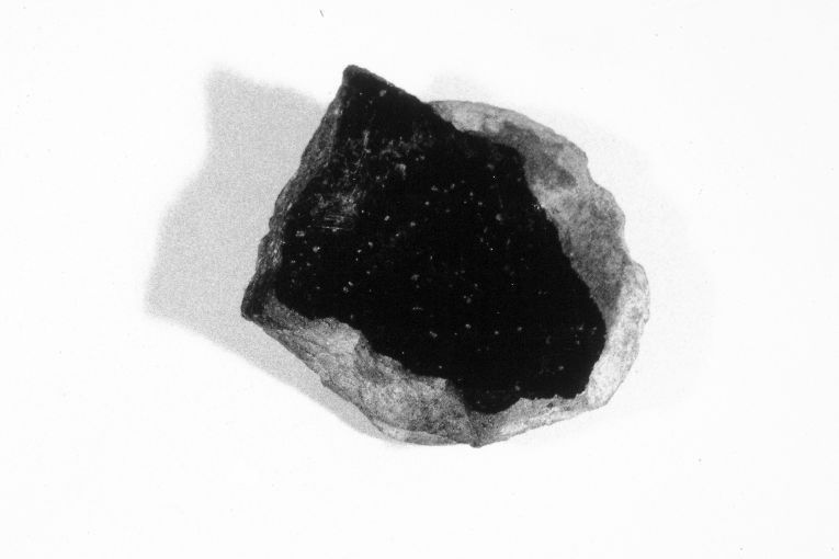 ciotola, frammento - produzione apulo-lucana (sec. XIV)