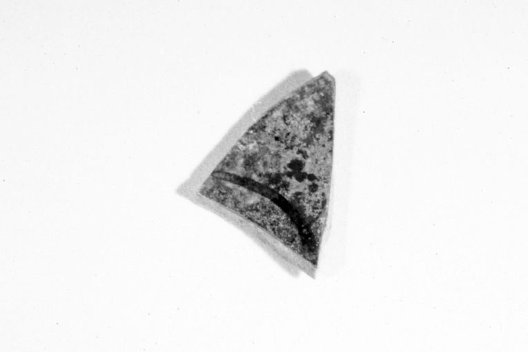 motivo decorativo geometrico (ciotola, frammento) - produzione apulo-lucana (sec. XIII)