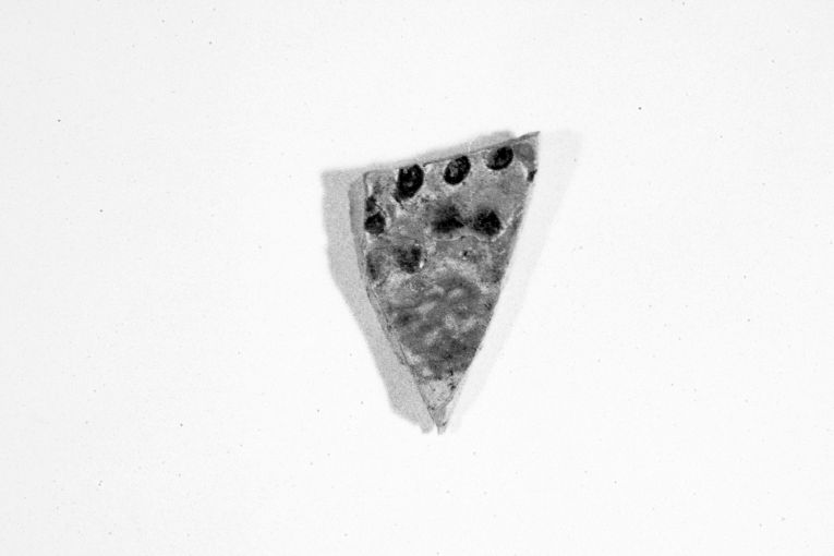 motivo decorativo geometrico (ciotola, frammento) - produzione apulo-lucana (prima metà sec. XIII)