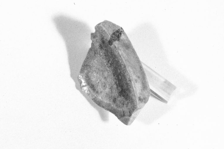 motivo decorativo geometrico (ciotola, frammento) - produzione apulo-lucana (metà sec. XIII)