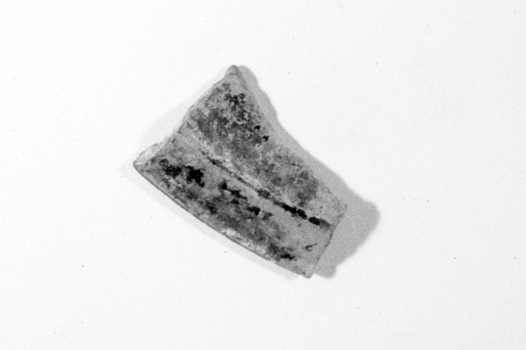 ciotola, frammento - produzione apulo-lucana (metà sec. XIII)