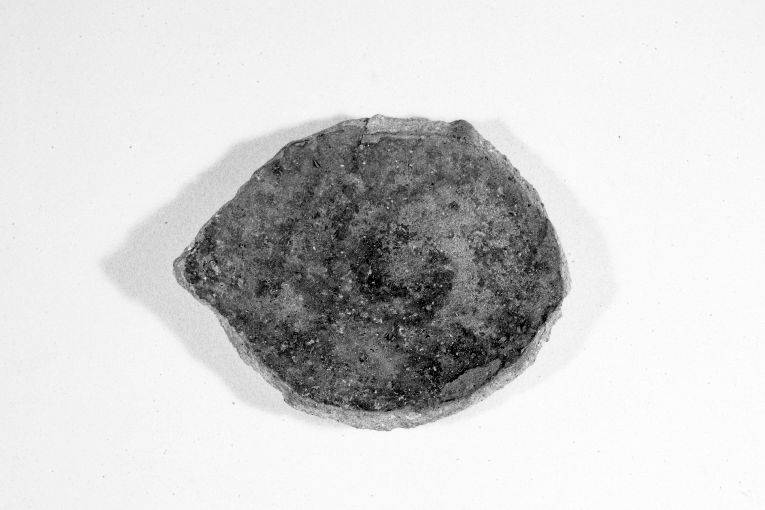 ciotola, frammento - produzione apulo-lucana (seconda metà sec. XIII)