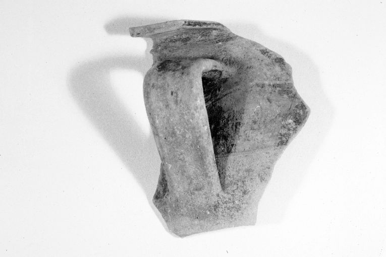 brocca, frammento - produzione apulo-lucana (seconda metà sec. XIII)