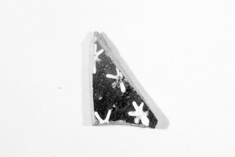 motivo decorativo geometrico (ciotola, frammento) - produzione apulo-lucana (fine sec. XIII)