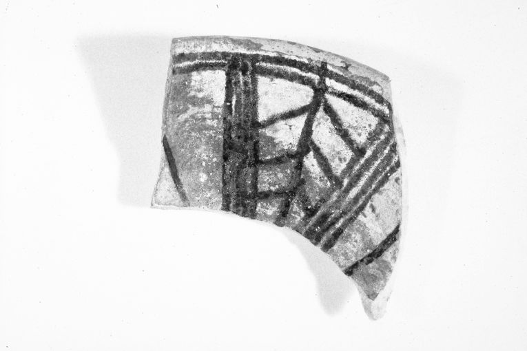 motivo decorativo geometrico (ciotola, frammento) - produzione apulo-lucana (sec. XIII)