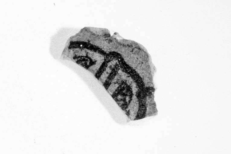 motivo decorativo geometrico (ciotola, frammento) - produzione apulo-lucana (metà sec. XIII)