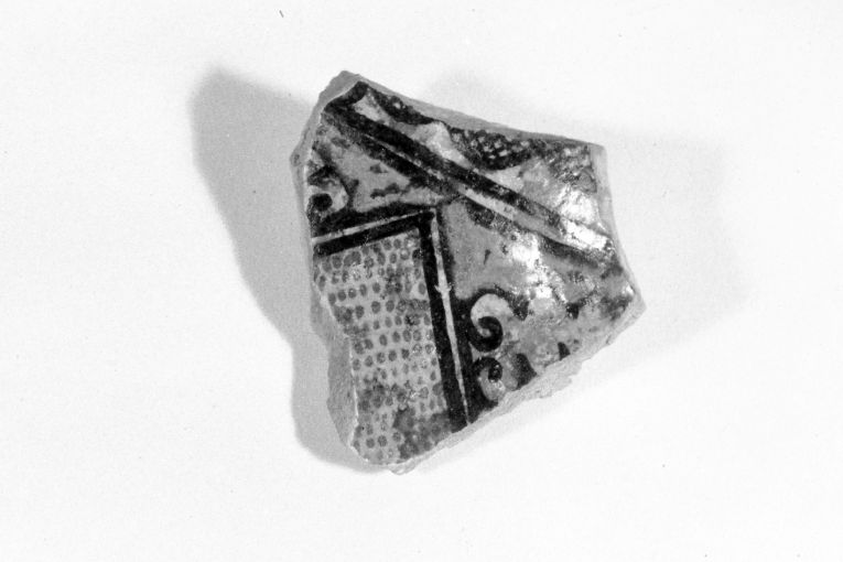 motivo decorativo geometrico (ciotola, frammento) - produzione apulo-lucana (sec. XIII)