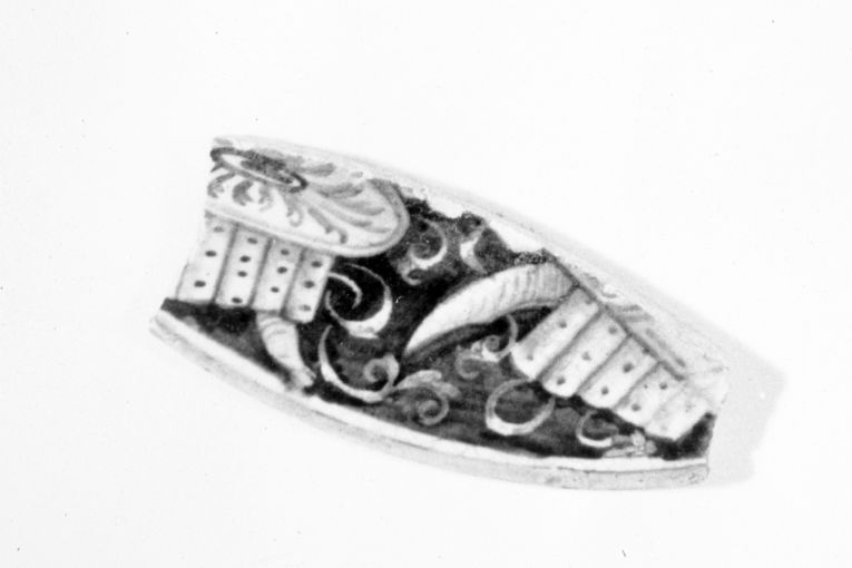 Motivo paesaggistico (piatto, frammento) - produzione apulo-lucana (secc. XVII/ XVIII)