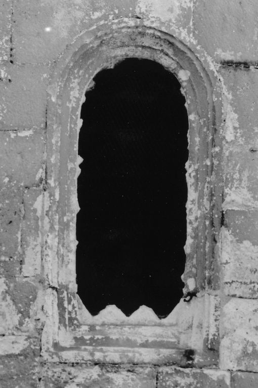 monofora - ambito pugliese (secondo quarto sec. XIII)