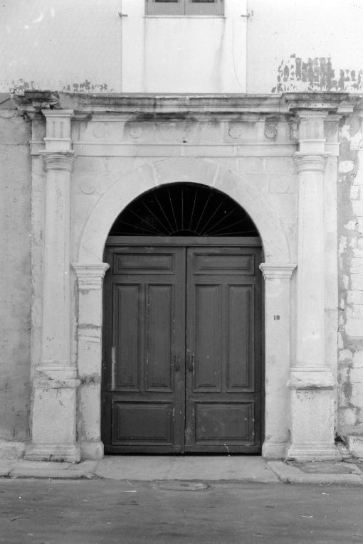 portale - ambito pugliese (secc. XVIII/ XIX)