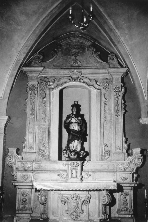 altare - produzione pugliese (seconda metà sec. XVIII)