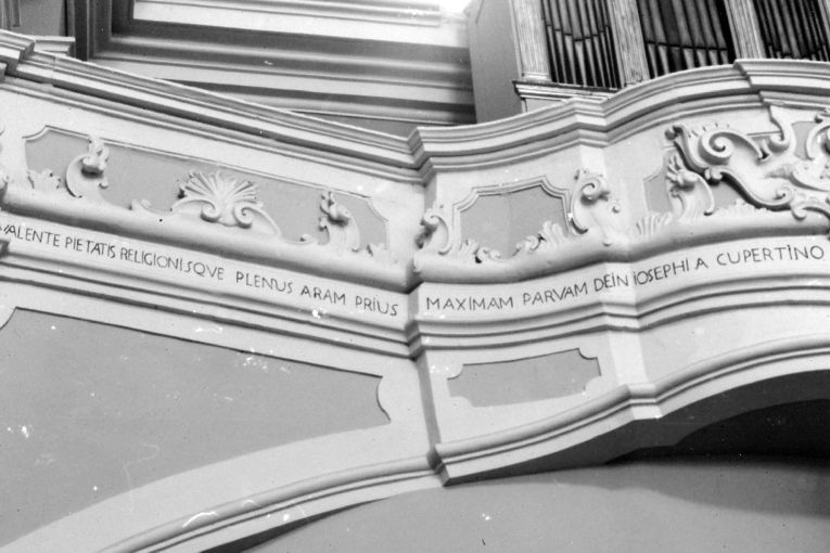 lapide - produzione pugliese (sec. XVIII)