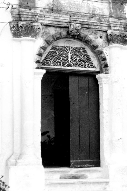 portale - produzione pugliese (sec. XIX)