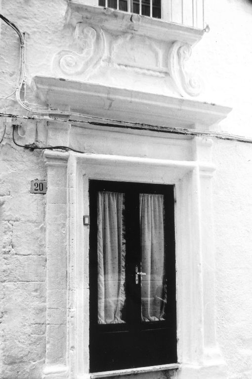 portale - produzione salentina (sec. XVIII)