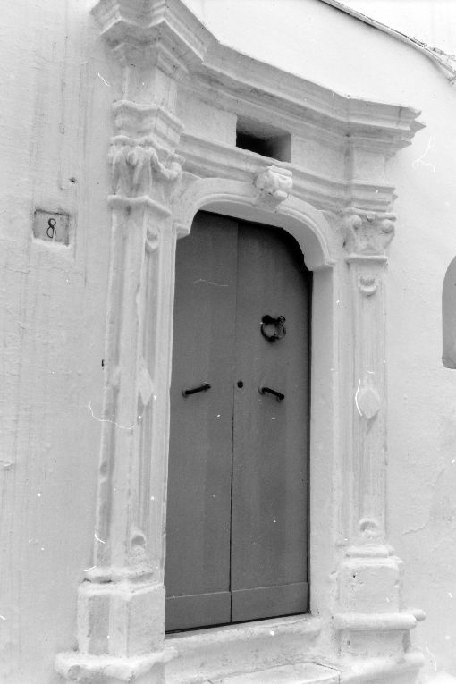 portale - produzione pugliese (prima metà sec. XIX)