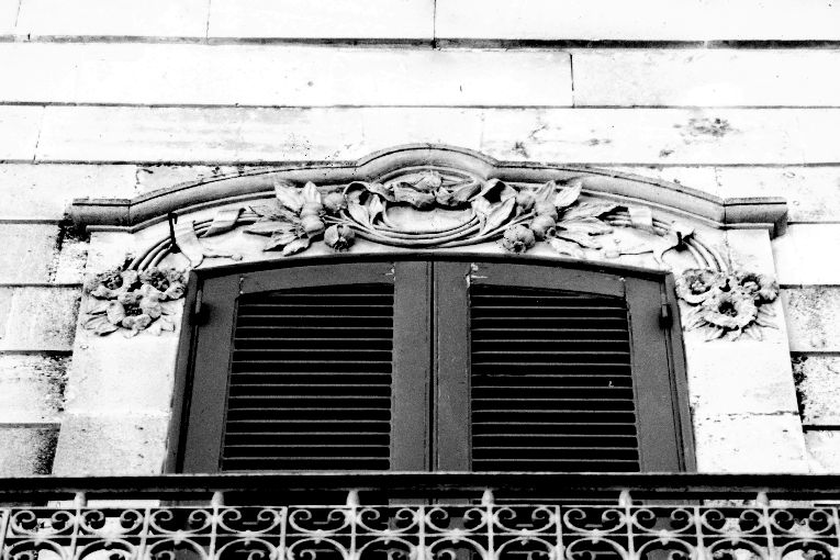 mostra di finestra - produzione pugliese (sec. XX)