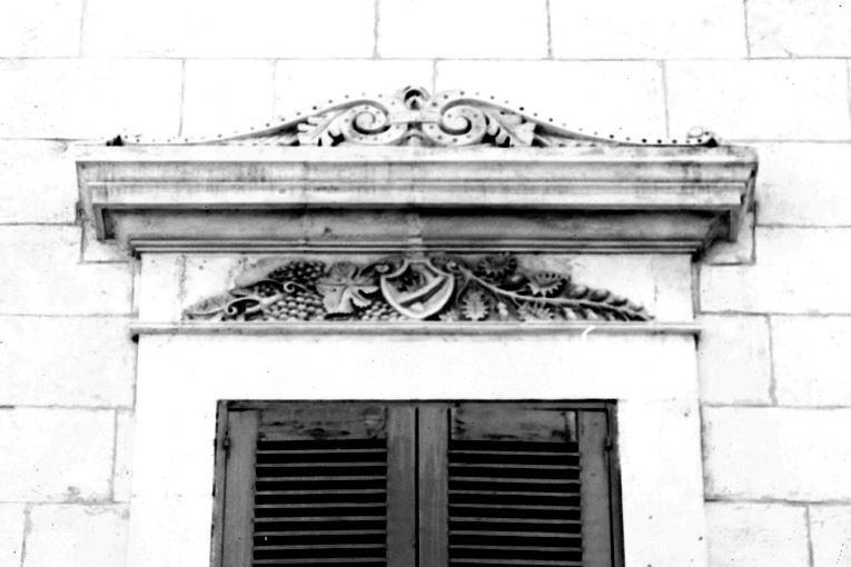 mostra di finestra, coppia - produzione salentina (sec. XIX)