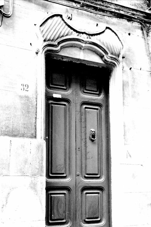 portale, coppia - produzione salentina (sec. XX)