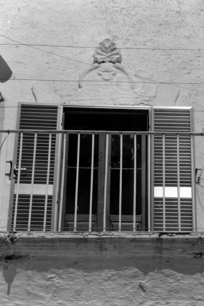 mostra di finestra - produzione pugliese (prima metà sec. XVIII)