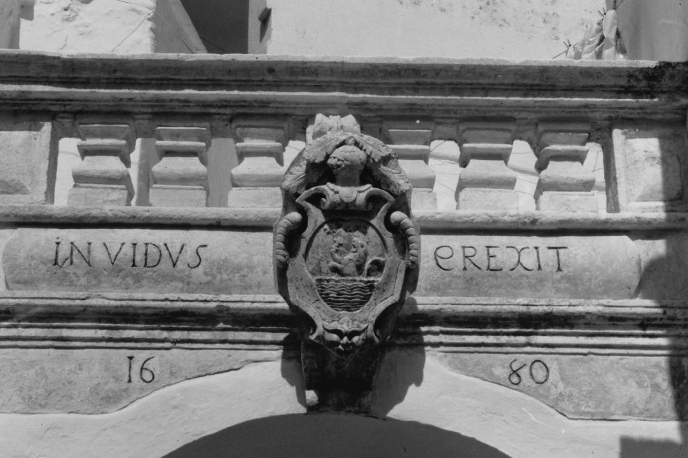 balaustrata - produzione salentina (sec. XVII)