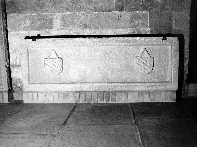 lastra - produzione pugliese (sec. XV)