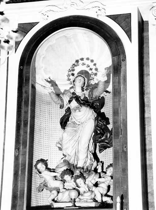 Madonna Assunta con angeli (gruppo scultoreo) di Lanara Paolo, Verzella Francesco (sec. XIX)