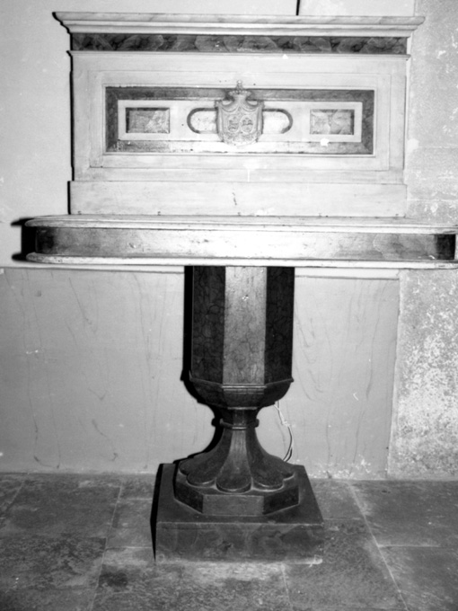 mensola - ambito pugliese (primo quarto sec. XX)