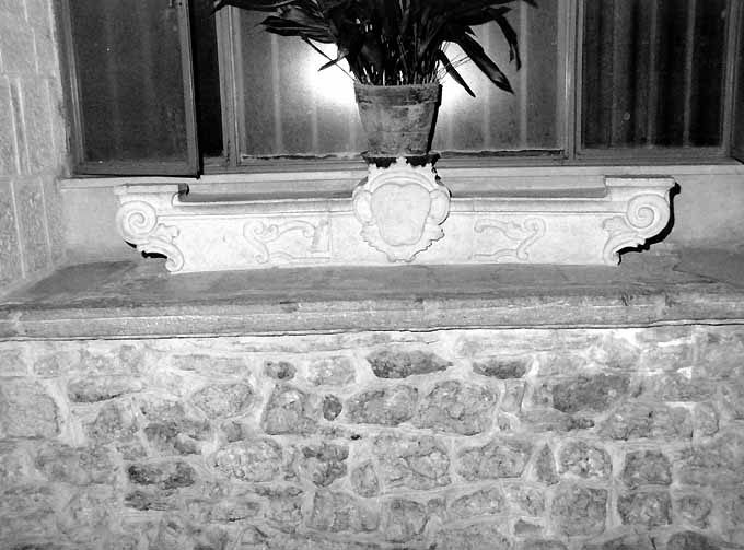 gradino d'altare - ambito pugliese (prima metà sec. XVIII)