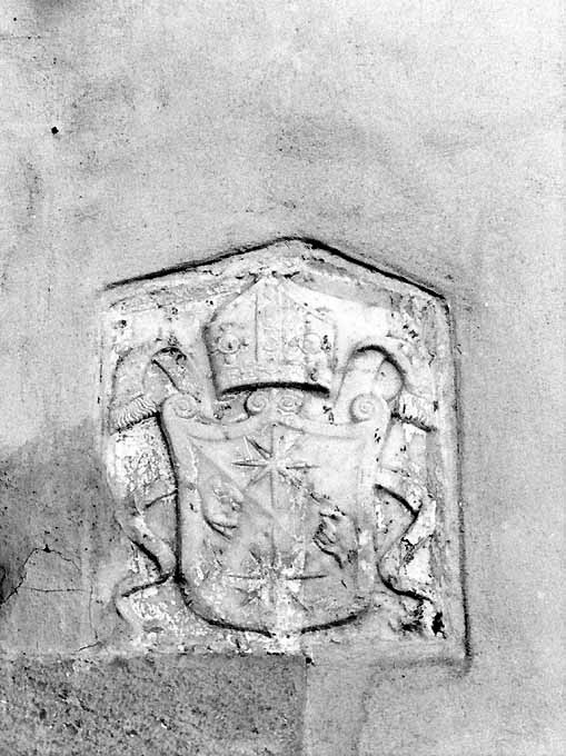 stemma (rilievo) - produzione pugliese (sec. XVI)