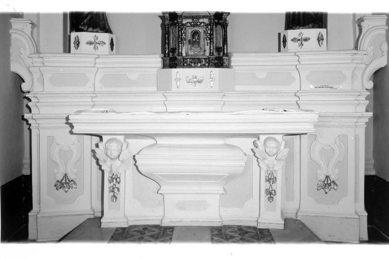 altare - ambito pugliese (sec. XVIII)