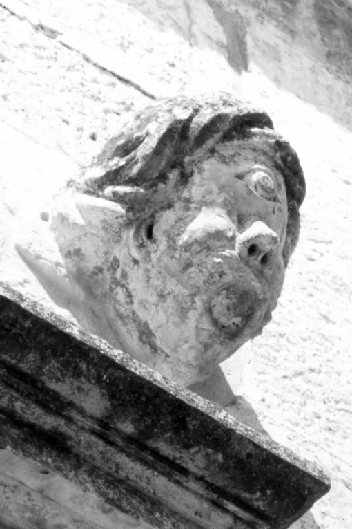 Protome antropomorfa (doccione) - ambito salentino (sec. XVII)