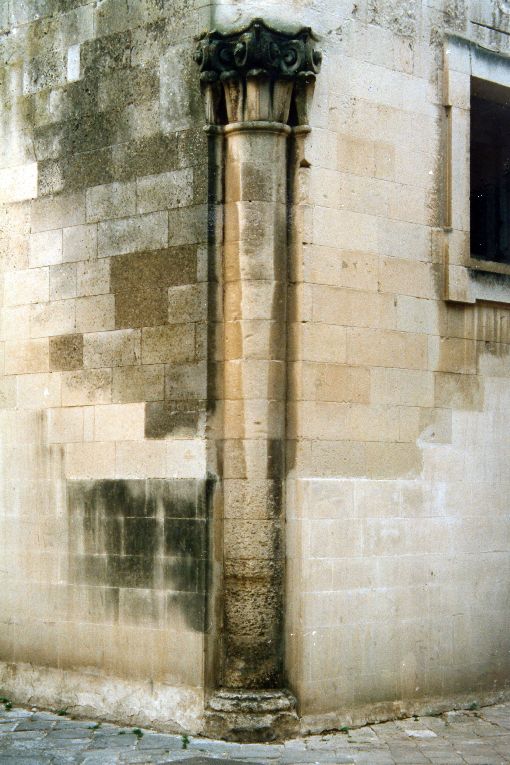 colonna - ambito salentino (secc. XVIII/ XIX)