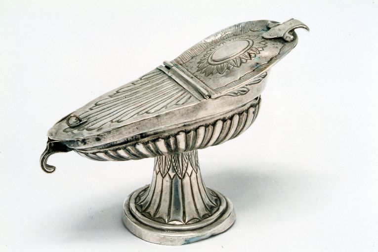 navicella portaincenso di Capozzi Biagio (sec. XIX)