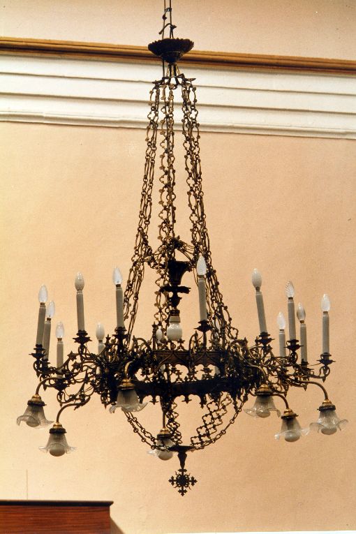 lampadario - ambito salentino (inizio sec. XX)