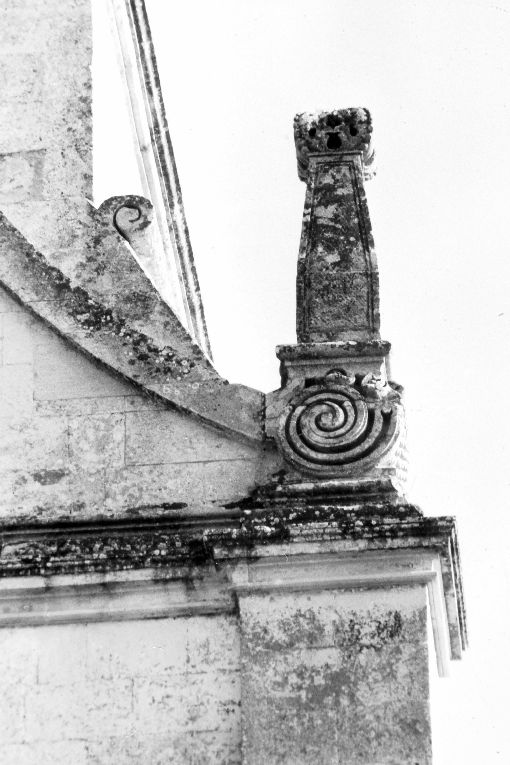 acroterio, serie - ambito salentino (sec. XVIII)