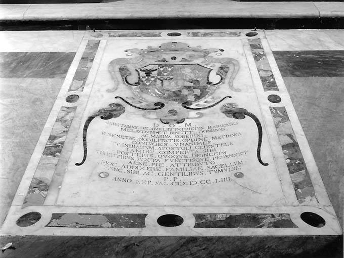 lastra tombale - ambito pugliese (sec. XVIII)