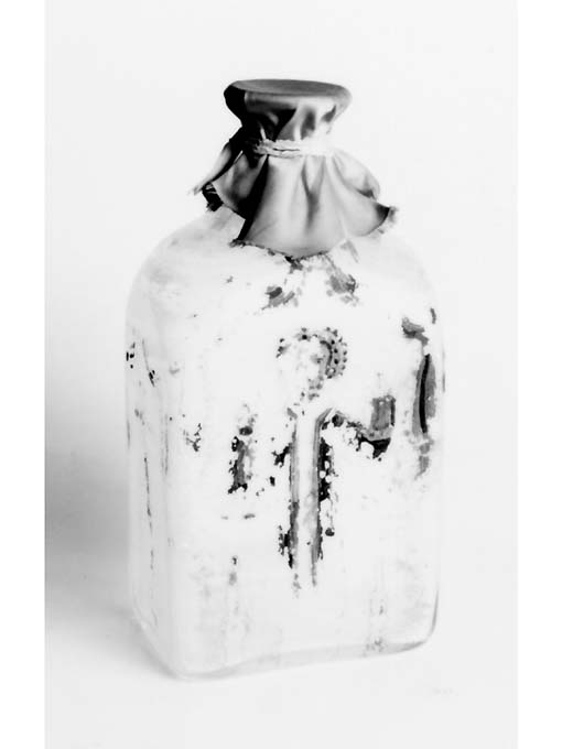 San Nicola di Myra benedicente (ampolla di pellegrinaggio) - produzione muranese-pugliese (seconda metà sec. XIX)